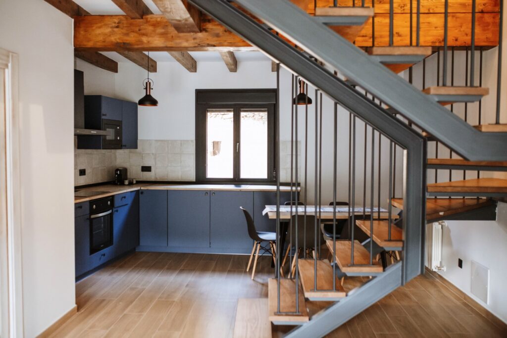 Comedor y cocina La cigüeña negra